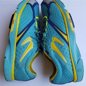 Newton Distance S lll Running Sneakers Size 7.5